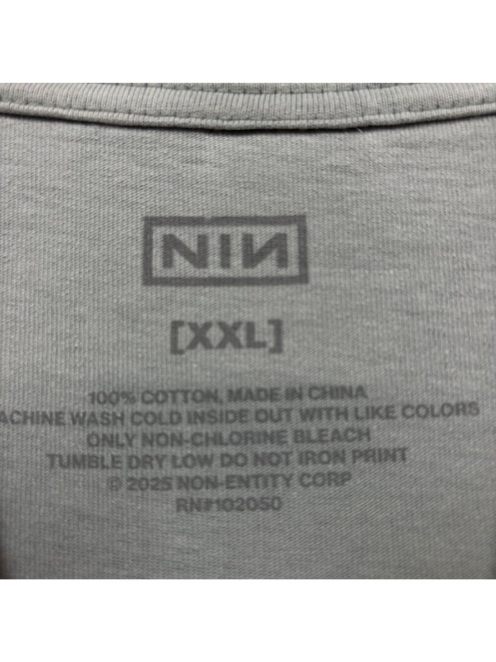Nine Inch Nails Peel It Back Tour Rock T-Shirt Size XXL - Picture 4 of 4